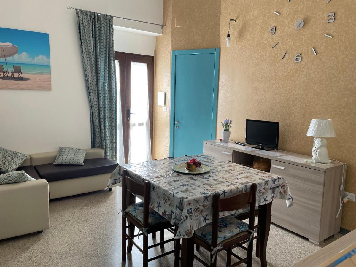 Appartamento Low Cost Nel Cuore Del Salento 리케일 외부 사진